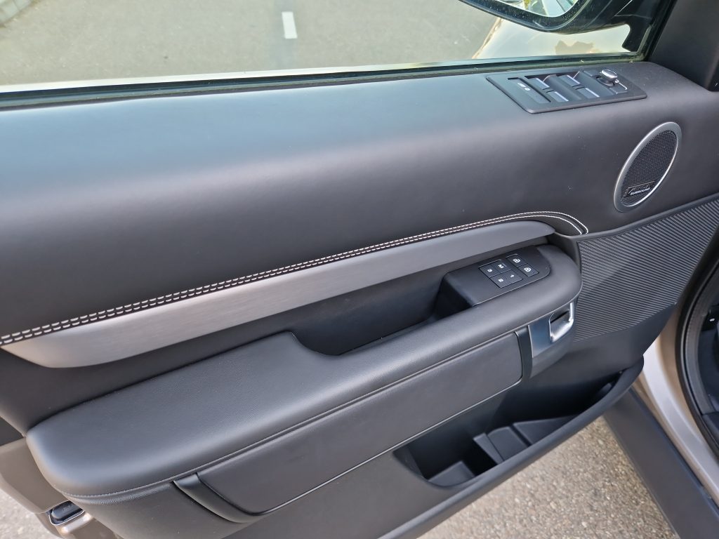 Discovery HSE Dynamic 3.0D6 300CP MHEV